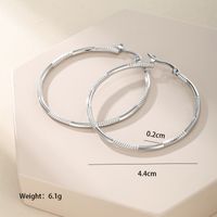 1 Pair XUPING Simple Style Classic Style Solid Color 304 Stainless Steel Earrings main image 6