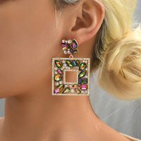 1 Paar Luxuriös Glänzend Quadrat Überzug Aushöhlen Inlay Zinklegierung Glas Hängende Ohrringe main image 4