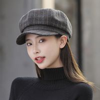 Women's Basic Simple Style Plaid Curved Eaves Beret Hat main image 2