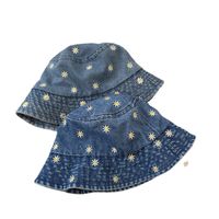 Women's Pastoral Flower Embroidery Wide Eaves Bucket Hat main image 2