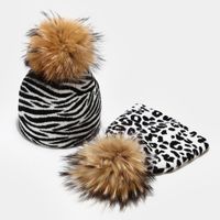 Women's Basic Retro Cow Pattern Leopard Pom Poms Eaveless Wool Cap main image 3