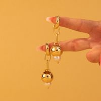 1 Pair Elegant Retro Round Plating Imitation Pearl Alloy Drop Earrings main image 5