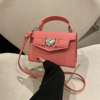 Women's Pu Leather Heart Shape Solid Color Streetwear Square Lock Clasp Handbag main image 6