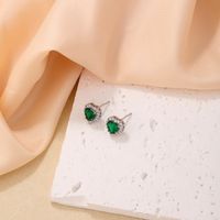 1 Pair Sweet Simple Style Heart Shape Plating Inlay Copper Zircon Silver Plated Ear Studs main image 4