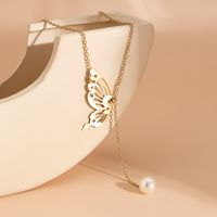 Acero Titanio Chapados en oro de 18k Elegante Enchapado Color Sólido Mariposa Collar Colgante main image 4