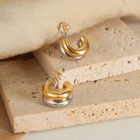 1 Pair Casual Elegant Simple Style C Shape Layered Patchwork Plating Titanium Steel 18k Gold Plated Ear Studs main image 5