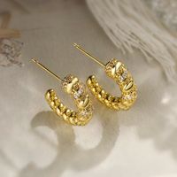 1 Paire Style Simple Forme C Les Gouttelettes D'eau Couleur Unie Placage Incruster Le Cuivre Zircon Plaqué Or 18k Boucles D'oreilles sku image 1