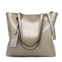 Women's Pu Leather Solid Color Streetwear Square Zipper Tote Bag main image 5