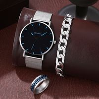 Casual Color Block Buckle Quartz Men's Watches main image 6