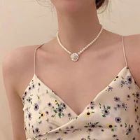 Einfacher Stil Klassischer Stil Blume Künstliche Perle Legierung Perlen Frau Armbänder Halskette main image 2
