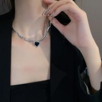 Simple Style Heart Shape Alloy Chain Women's Pendant Necklace main image 2