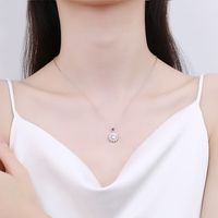 Elegant Luxurious Solid Color Sterling Silver Gra Plating Inlay Moissanite 18k Gold Plated Pendant Necklace main image 4