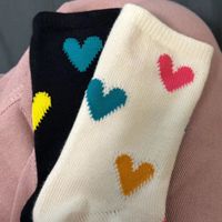 Frau Einfacher Stil Herzform Baumwolle Jacquard Crew Socken Ein Paar main image 4