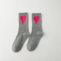 Frau Einfacher Stil Herzform Nylon Baumwolle Crew Socken Ein Paar sku image 5