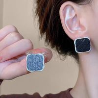 1 Pair Vintage Style Square Plating Linen Knit Silver Plated Ear Studs main image 3