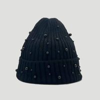 Women's Sweet Simple Style Solid Color Pearl Eaveless Wool Cap main image 2