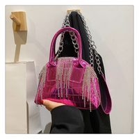 Women's Pu Leather Solid Color Streetwear Rhinestone Tassel Shell Zipper Dome Bag main image 3