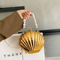 Women's Arylic Solid Color Cute Pearls Semicircle Lock Clasp Dome Bag sku image 3