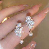 1 Pair Sweet Solid Color Plating Inlay Alloy Artificial Rhinestones Artificial Pearls Gold Plated Drop Earrings main image 1