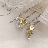 1 Pair Sweet Solid Color Plating Inlay Alloy Artificial Rhinestones Artificial Pearls Gold Plated Drop Earrings sku image 2