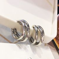 1 Pair Elegant Luxurious Solid Color Plating Alloy Gold Plated Silver Plated Earrings main image 5