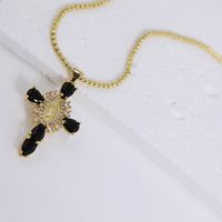 Luxurious Cross Copper Plating Metal Inlay Zircon 18k Gold Plated Pendant Necklace main image 6