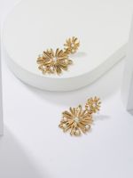 1 Pair Simple Style Solid Color Plating Inlay 304 Stainless Steel Pearl 14K Gold Plated Ear Studs main image 1
