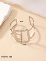 Retro Simple Style Solid Color Alloy Plating Gold Plated Women's Bangle main image 9