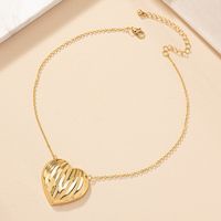 Ig Style Retro Roman Style Heart Shape Alloy Plating Women's Pendant Necklace main image 5