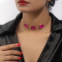 Elegant Retro Luxurious Geometric Quadrilateral Alloy Plating Inlay Gem Women's Necklace main image 4