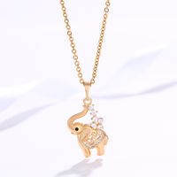Vintage Style Elephant Copper Alloy Plating Inlay Artificial Gemstones 18k Gold Plated Women's Pendant Necklace main image 1