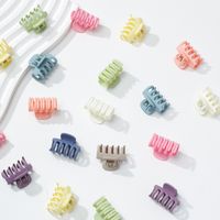 Women's Simple Style Colorful Plastic Hollow Out Hair Claws main image 3