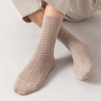 Men's Casual Simple Style Solid Color Cotton Crew Socks A Pair main image 1