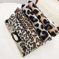 Women's Vintage Style Color Block Leopard Imitation Cashmere Scarf main image 5