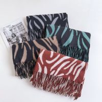 Women's Vintage Style Color Block Imitation Cashmere Printing Scarf main image 1