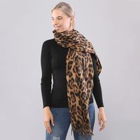 Women's Vintage Style Leopard Polyester Scarf main image 5