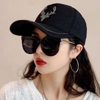 Women's Retro Solid Color Curved Eaves Baseball Cap main image 4