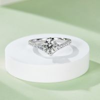 Elegant Classic Style Round Sterling Silver White Gold Plated Moissanite Rings In Bulk main image 4