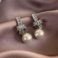 1 Pair Simple Style Commute Solid Color Plating Inlay Imitation Pearl Alloy Zircon White Gold Plated Drop Earrings main image 6