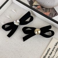 Women's Simple Style Commute Bow Knot Cloth Inlay Pearl Hair Clip main image 4