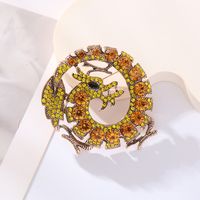 Vintage Style Dragon Alloy Plating Inlay Rhinestones Women's Brooches 1 Piece main image 4