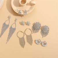 1 Pair Elegant Vintage Style Round Water Droplets Flower Plating Inlay Alloy Brass Rhinestones Gold White K Ear Studs main image 4