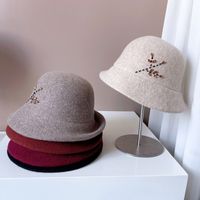 Women's Retro Simple Style Plant Crimping Bucket Hat main image 2