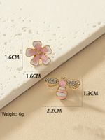 1 Pair Retro French Style Commute Flower Bee Enamel Plating Alloy Ear Studs main image 7
