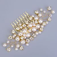 Women's Sweet Geometric Solid Color Alloy Plating Inlay Artificial Pearls Rhinestones Insert Comb main image 4