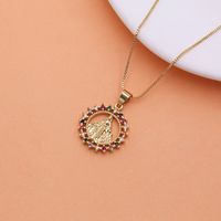 Vintage Style Virgin Mary Copper 18k Gold Plated Zircon Pendant Necklace In Bulk sku image 3