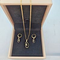 Wholesale Vintage Style Solid Color Flower Stainless Steel Plating Hollow Out Gold Plated Jewelry Set main image 1