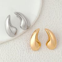 1 Pair Simple Style Streetwear Geometric Copper 18K Gold Plated Ear Studs main image 1