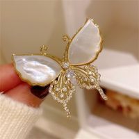 Vintage Style Butterfly Arylic Alloy Plating Women's Brooches main image 4