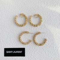 1 Pair Elegant Streetwear C Shape Alloy Gold Plated Ear Studs main image 4